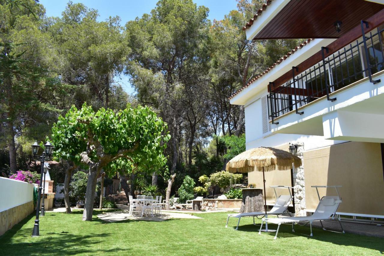 Villa Garden Tarragona Buitenkant foto