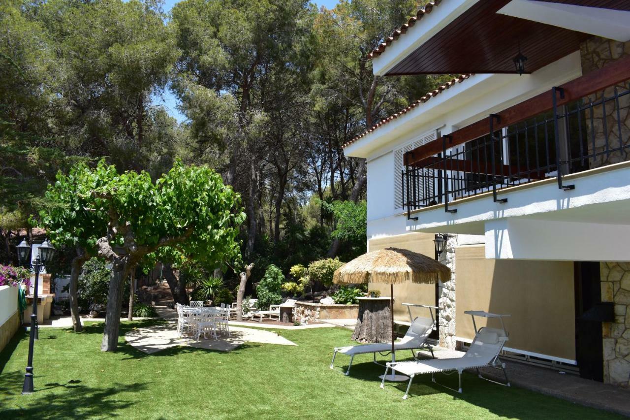 Villa Garden Tarragona Buitenkant foto